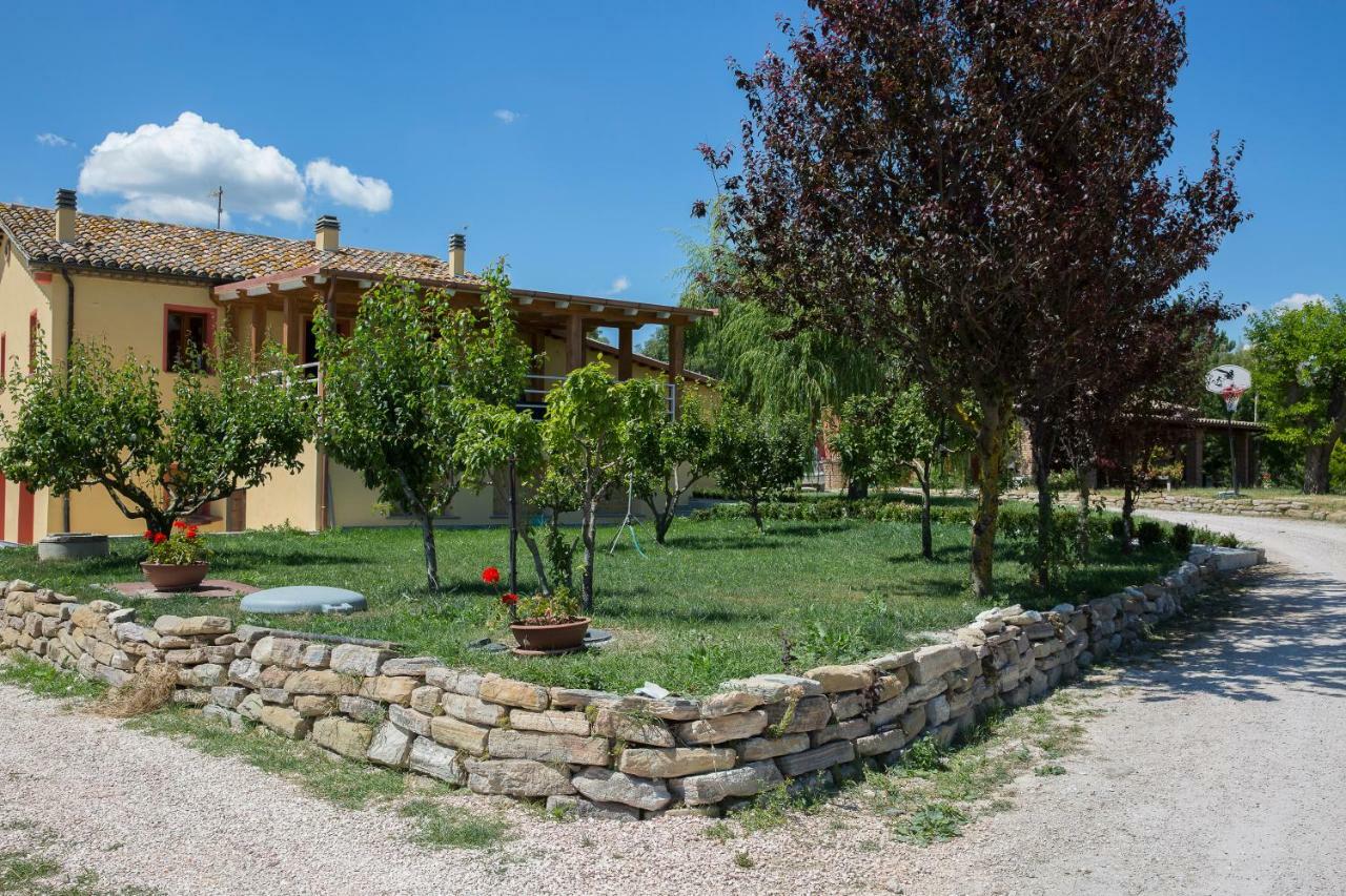 Agriturismo Le Capannacce Urbania Zewnętrze zdjęcie